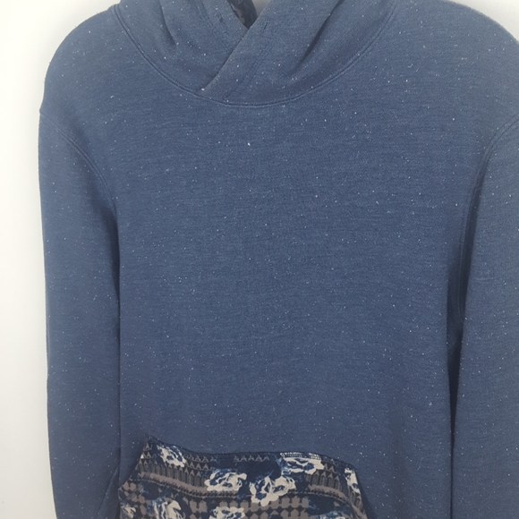 On The Byas Hoodie - Picture 4 of 7